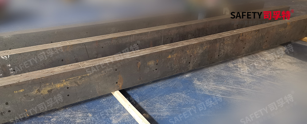 上海精致鋼生產廠家司孚特精制鋼幕墻型材玻璃幕墻配件(圖2) 1.jpg