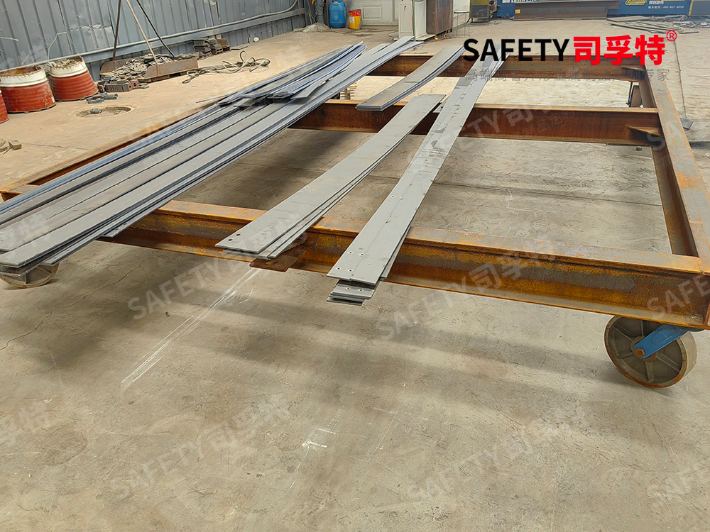 如何保證精致鋼的90度直角?#精制鋼# #精致鋼廠家# #幕墻直角鋼方管# #精致鋼#什么是精制鋼(圖4) S-813已用24.jpg