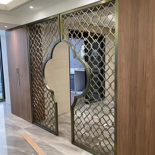 不銹鋼屏風隔斷鏤空格柵客廳方通背景墻(圖1) 不銹鋼屏風隔斷鏤空格柵客廳方通背景墻(圖1)