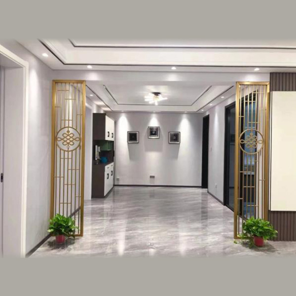 不銹鋼屏風(fēng)隔斷鏤空格柵客廳方通背景墻(圖1) 不銹鋼屏風(fēng)隔斷鏤空格柵客廳方通背景墻(圖1)