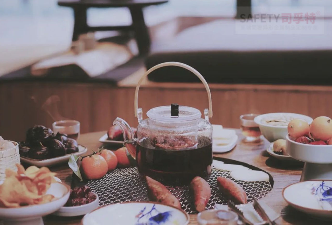 火塘烤茶(圍爐煮茶)文化:人間煙火,歲月靜好 (圖1) 火塘烤茶(圍爐煮茶)文化:人間煙火,歲月靜好 (圖1)