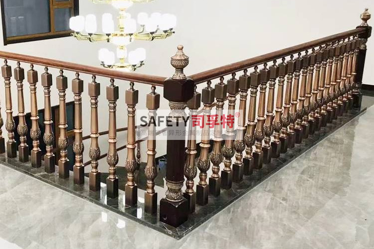 雕刻工藝銅藝樓梯扶手養護細則(圖1) 雕刻工藝銅藝樓梯扶手養護細則(圖1)